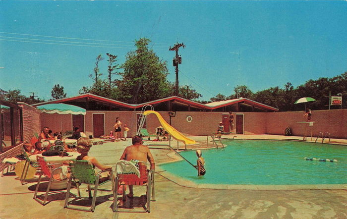 Sunset Bay Resort (Surf & Sand Beach Motel) - Vintage Postcard (newer photo)